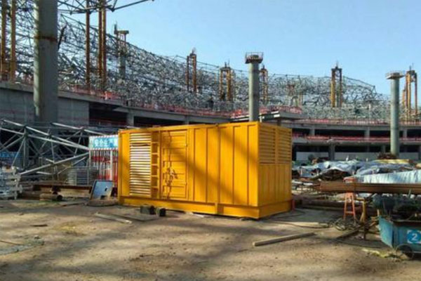 蔡甸发电机出租如何判断空气滤清器是否需要更换？