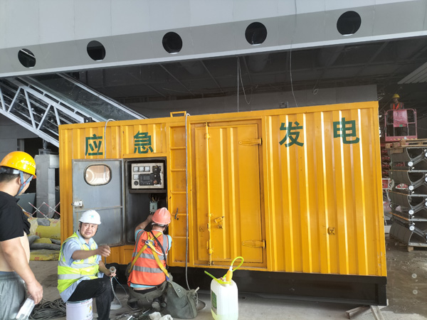 蔡甸怎样判断空气滤清器是否需要更换？